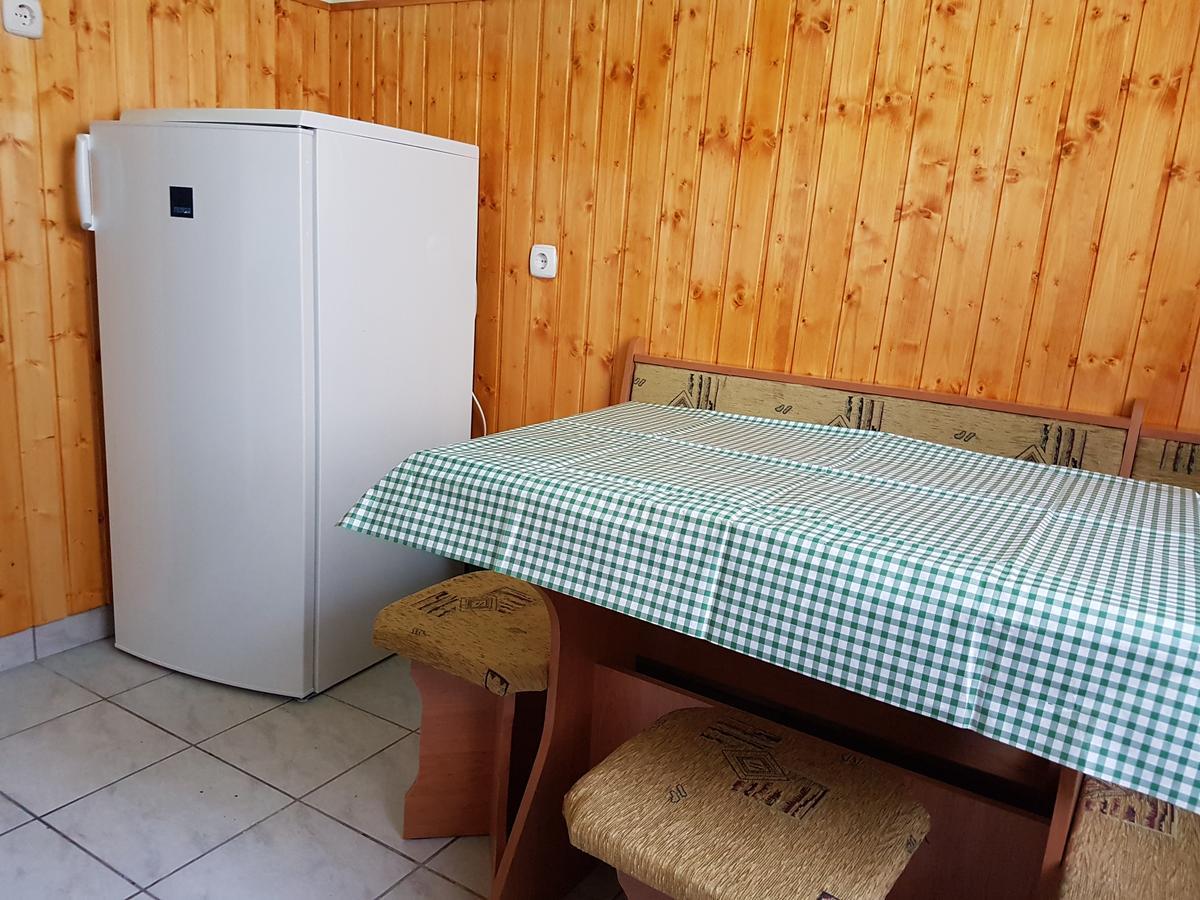 Hotel To Uti Vendeghaz Mezotur Zewnętrze zdjęcie